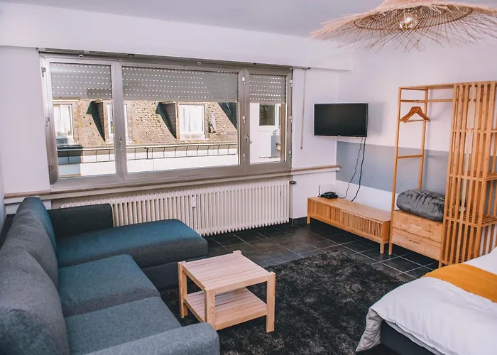 Modern Lux City Center Studio